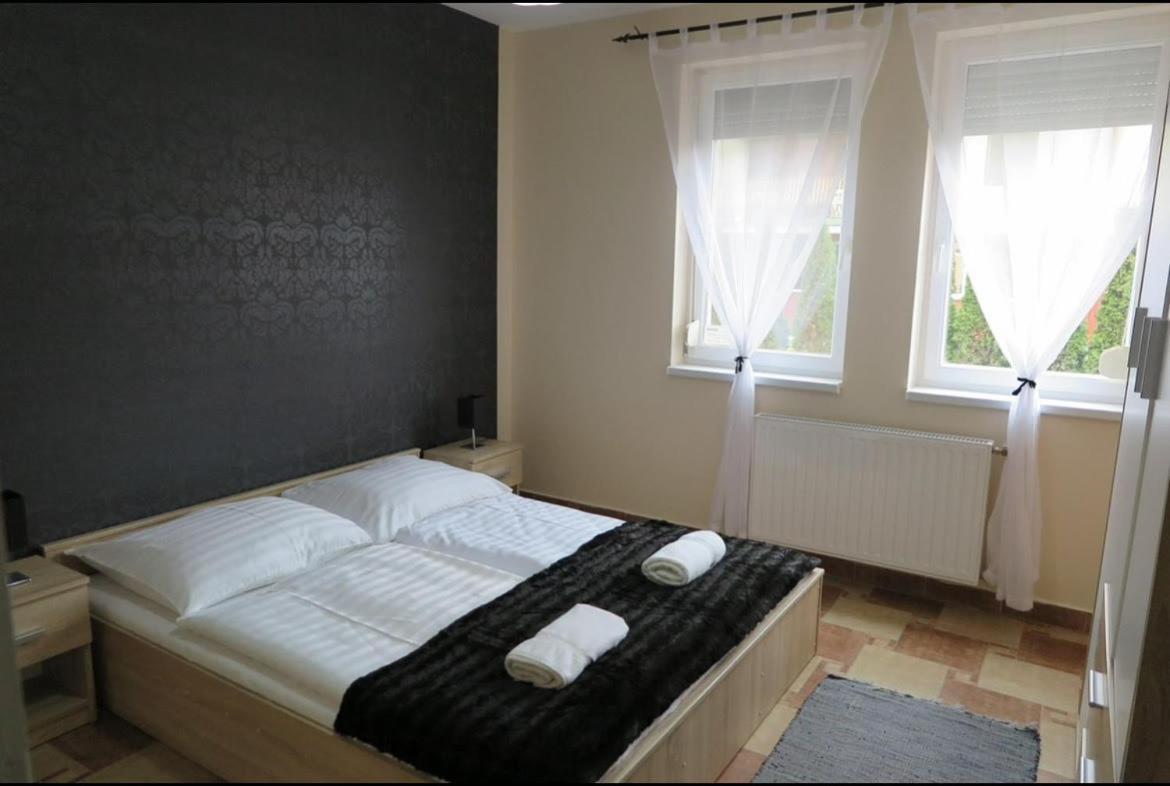 Hajdúszoboszló Beach Deluxe Apartman מראה חיצוני תמונה